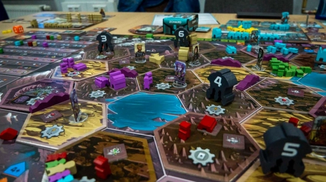 Hra Circadians: Order of Chaos