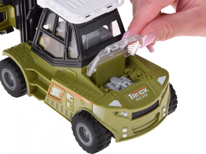 Otevíratelný úložný prostor a gumová kola