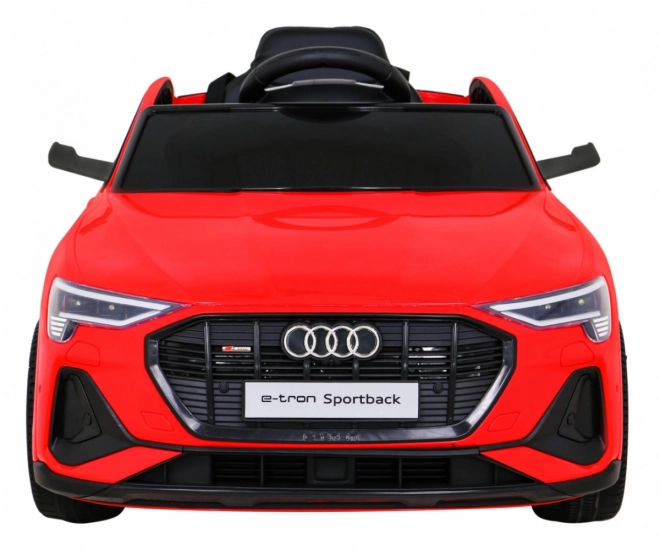 Audi E-Tron Sportback pentru copii + Pilot + tracțiune 4x4 + pornire lentă + radio MP3 + LED – Červená