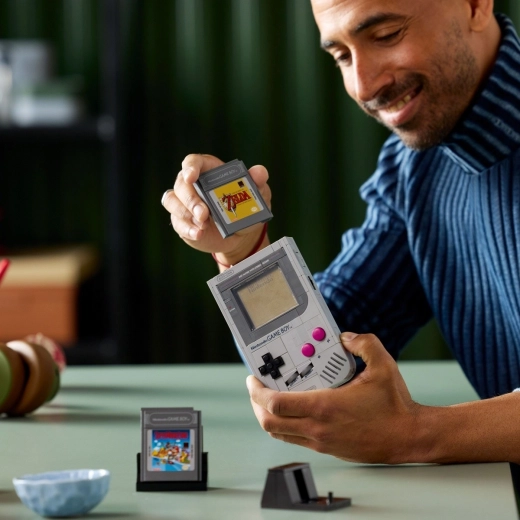 Vyměnitelné „Game Paky“ a obrazovky