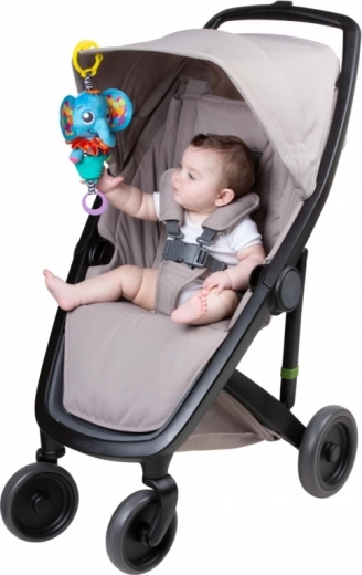 Závěsný klip na kočárek i autosedačku