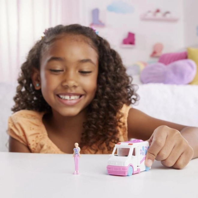 Barbie klinika na kolech