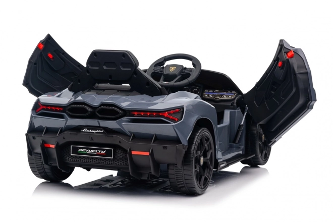 Auto lamborghini revuelto šedé