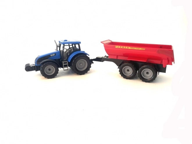 Traktor s přívěsem na setrvačníkový pohon