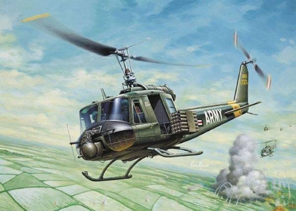 Plastikový model UH-1B Huey