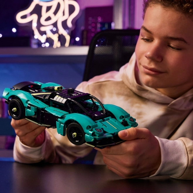 Kostky Technic Aston Martin Valkyrie