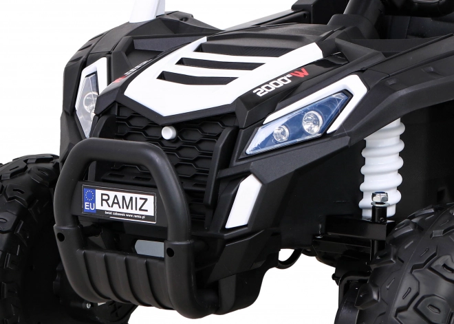Buggy UTV 2000M mașină de curse cu baterie + sunete MP3 lumini + telecomandă + pornire lentă – Bílé