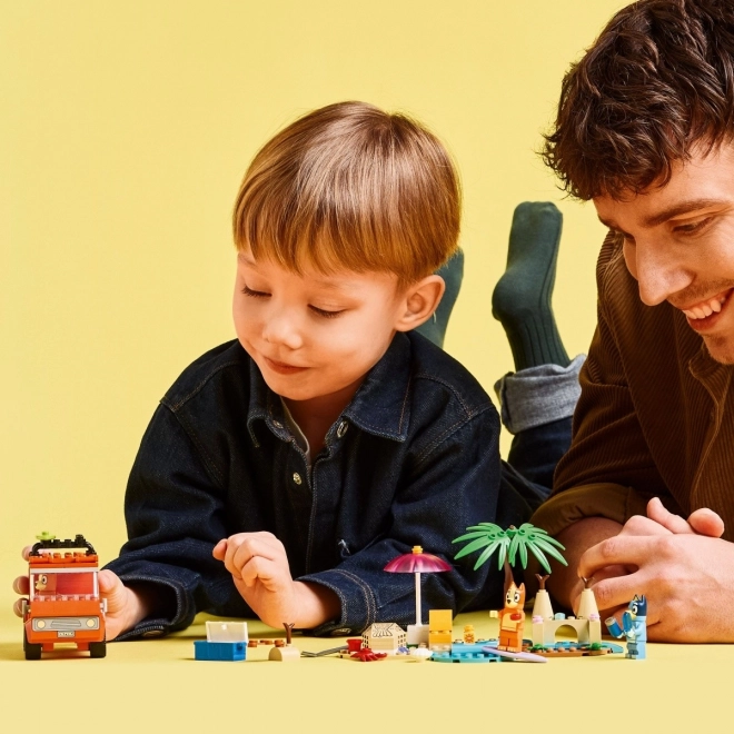 Stavebnice LEGO Bluey rodinný výlet autem na pláž