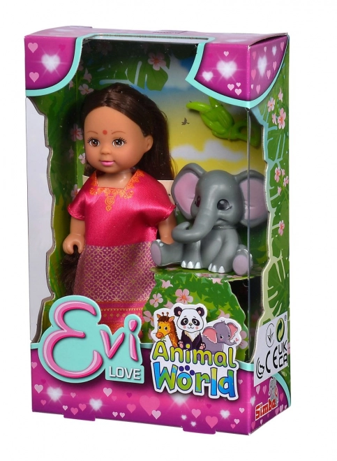 Panenka Evi Love se zvířátkem
