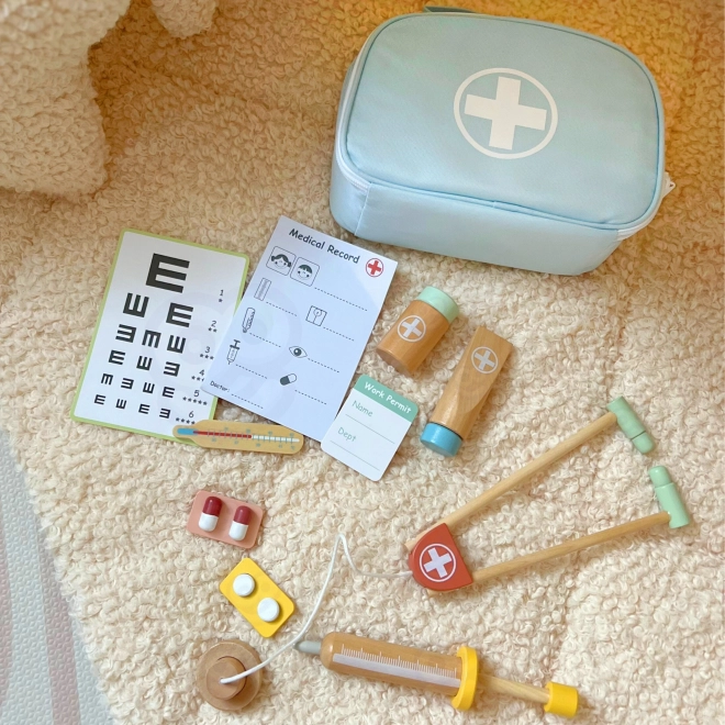 Dřevěný doktorský set