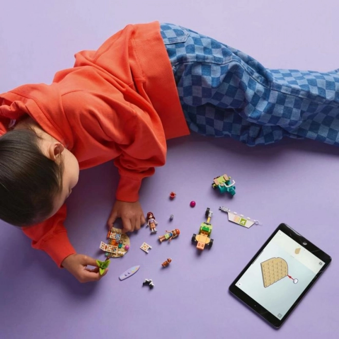 Lego Friends dobrodružství se surfujícími psy a skútrem