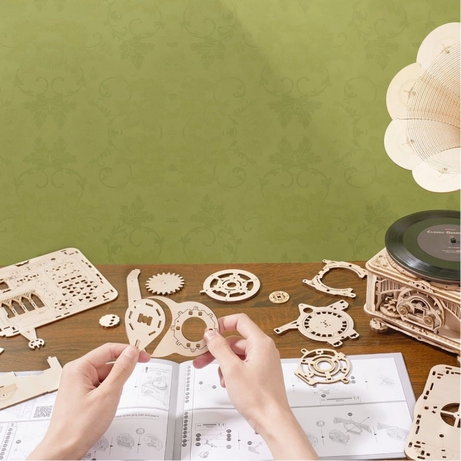 Rokr 3D dřevěné puzzle Klasický gramofon