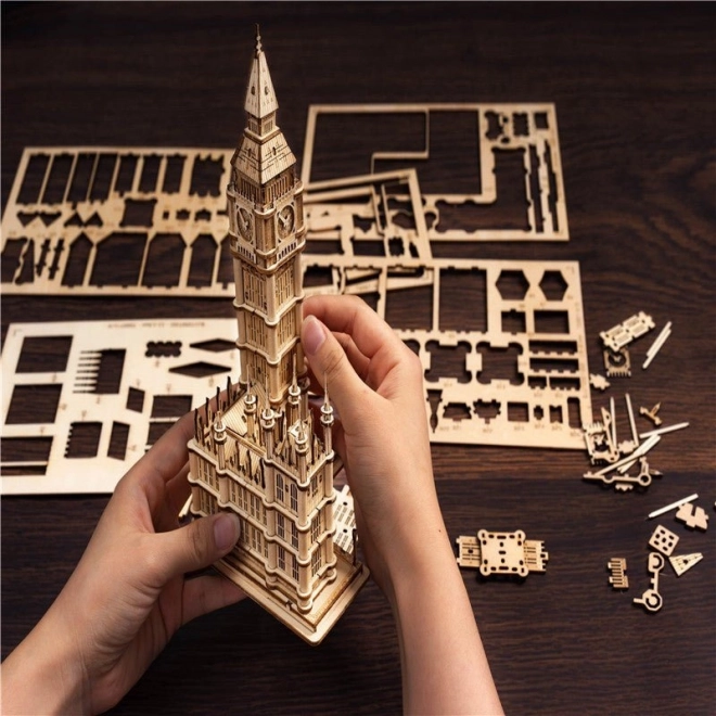 RoboTime dřevěné 3D puzzle hodinová věž Big Ben svítící