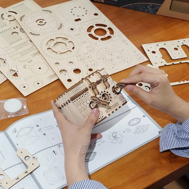 RoboTime 3D dřevěné mechanické puzzle Šperkovnice