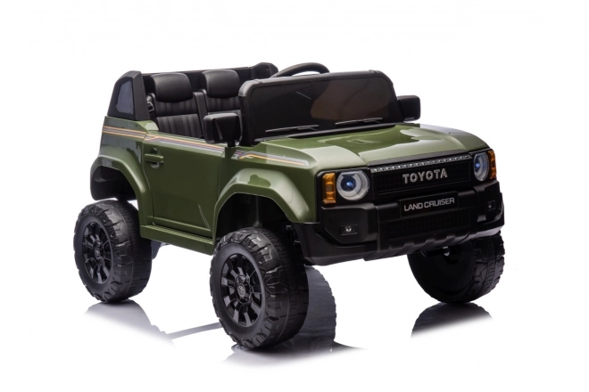Elektrický vůz Toyota Land Cruiser Prado zelený