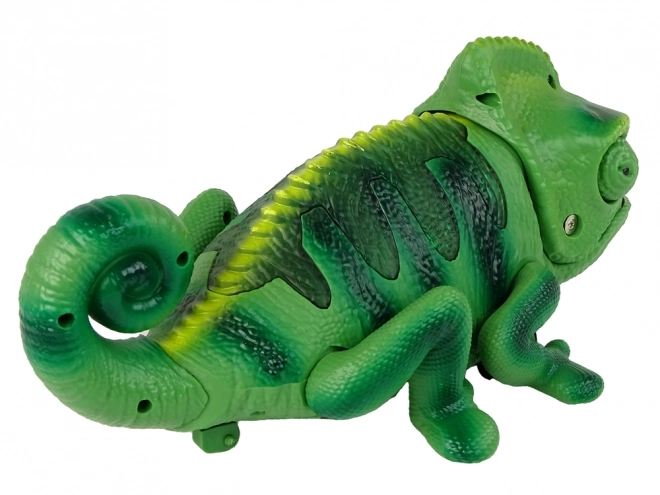 Zelený dálkově ovládaný chameleon se světly