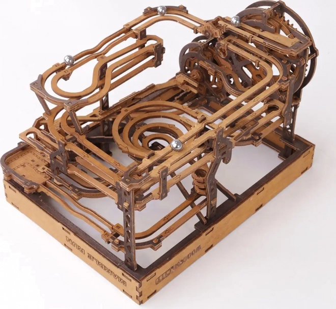 Dřevěná kuličková dráha 3D puzzle