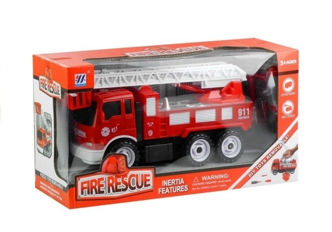 Hasičské auto s žebříkem a nářadím