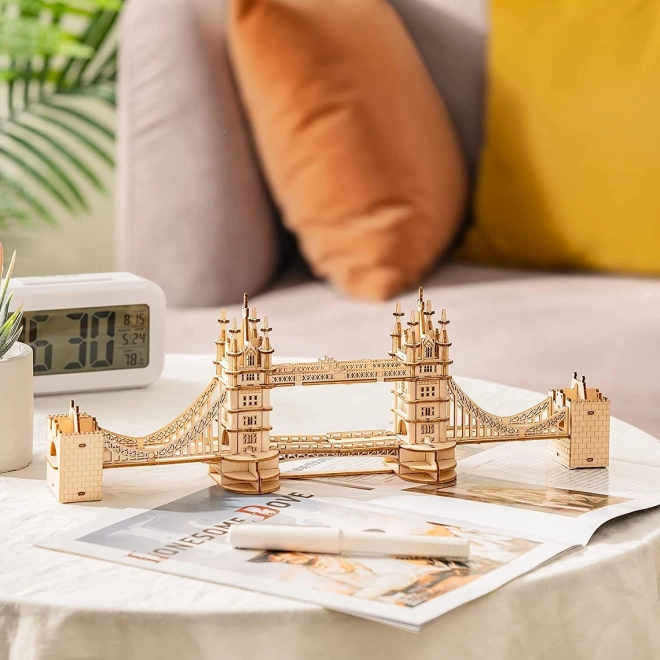 RoboTime dřevěné 3D puzzle most Tower Bridge svítící