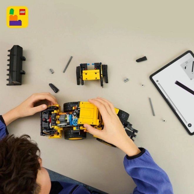 Kolový nakladač Volvo L120 Elektrický LEGO Technic