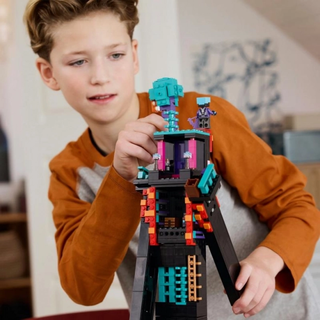 Stavebnice LEGO Minecraft Základna Plenitelů a Ničitel
