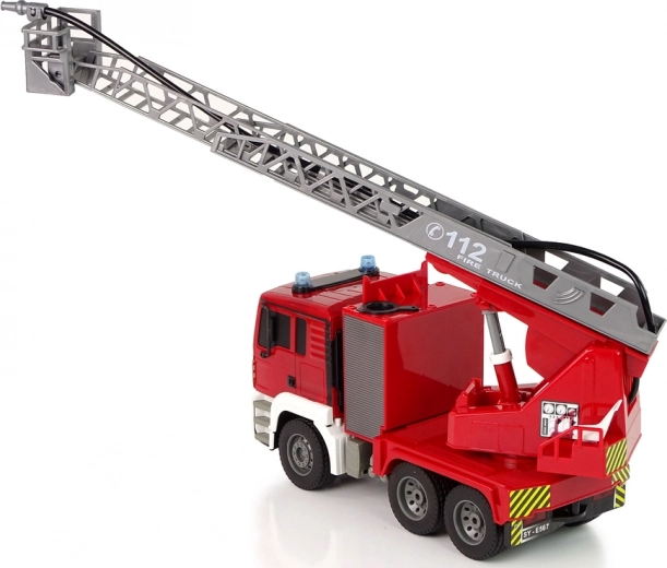 Otočný a polohovatelný žebřík