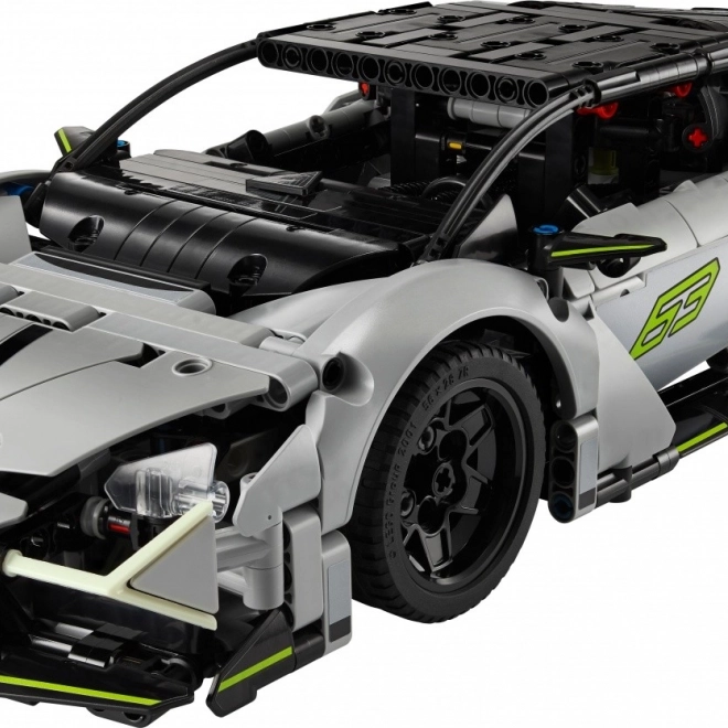 Supersportovní auto Lamborghini Revuelto LEGO Technic