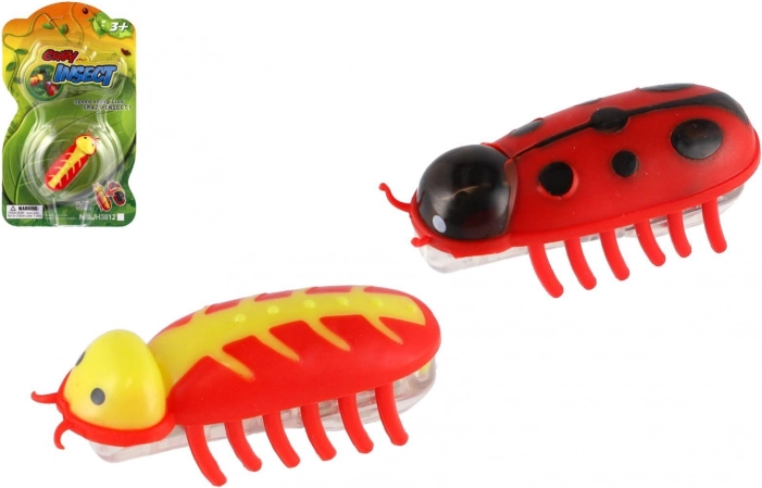Interaktivní lezoucí brouček na baterie, plastový, 4,5 cm