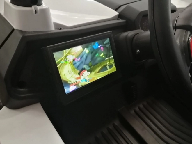 Buggy SuperStar pro děti Moro + MP4 + pohon 4x4 + dálkové ovládání + zavazadlový prostor + LED + zámek dveří