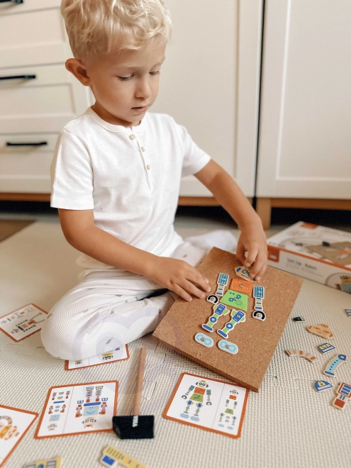 Dřevěná zatloukačka robot