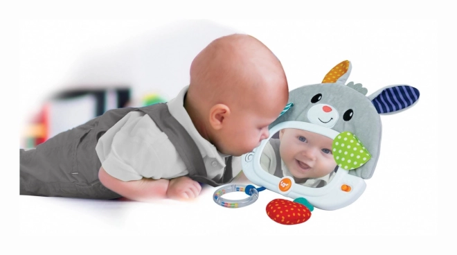Králiček s zrcátkem na postýlku