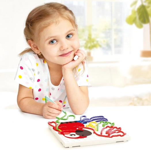 Snadné provlékání bez jehly