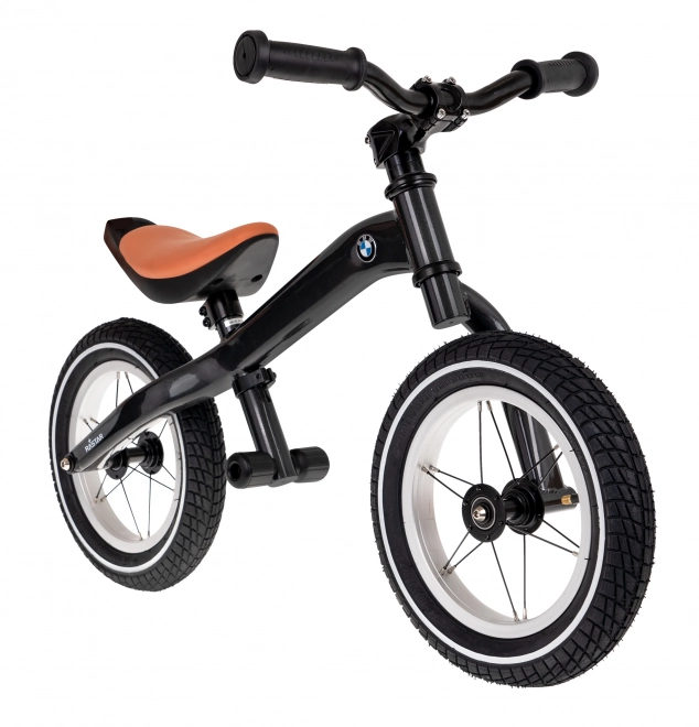 Běžecké kolo BMW Rastar