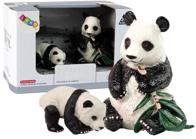 Sada figurek pandy velké s figurkami mláděte a pandy bambusové