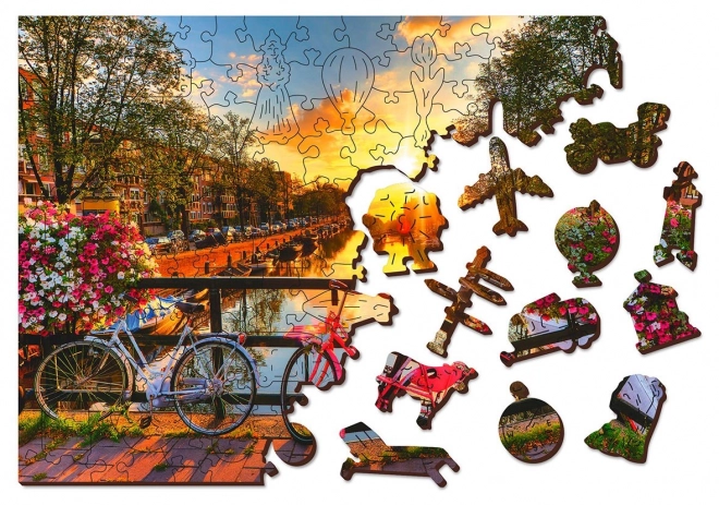 Dřevěné puzzle Kola v Amsterdamu