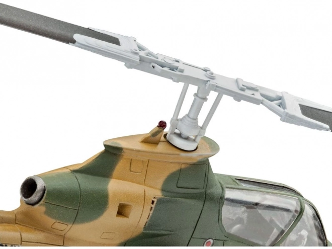 Model vrtulníku Revell AH-1 COBRA 1:100 RV0017