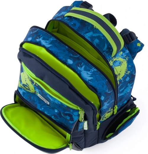 Prostorné kapsy pro všechny potřeby