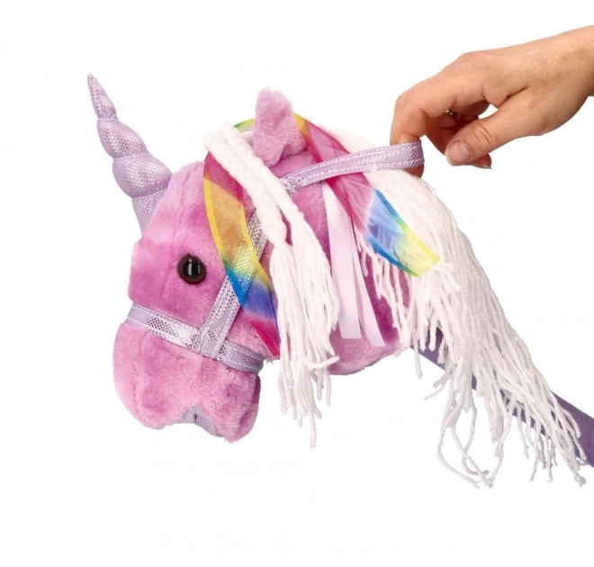 Jezdecký jednorožec na holi Rosa