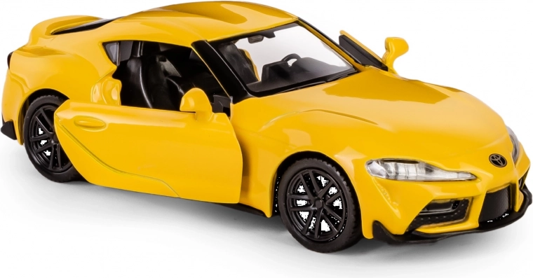 Otevírací dveře a propracovaný interiér