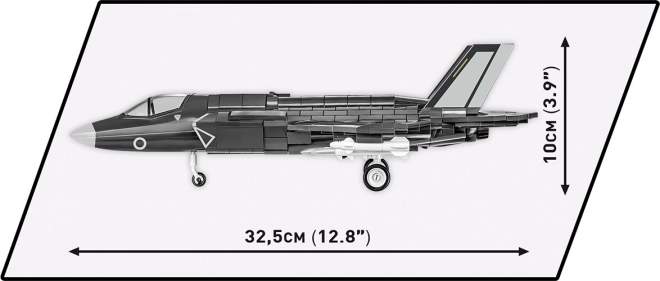 Model bojového letounu F-35B Lightning II z kostiček