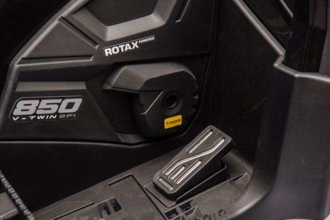 Elektrický dětský čtyřkolka Can-Am Outlander