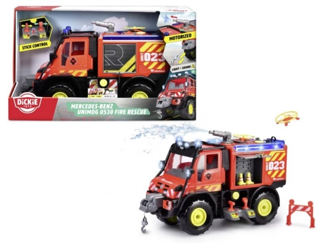 Hasičské auto Mercedes-Benz Unimog U530 s efekty
