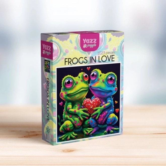 Čtvercové puzzle zamilované žabky