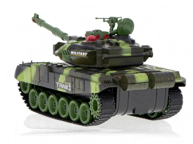 Vojenský tank na dálkové ovládání s lesním maskováním