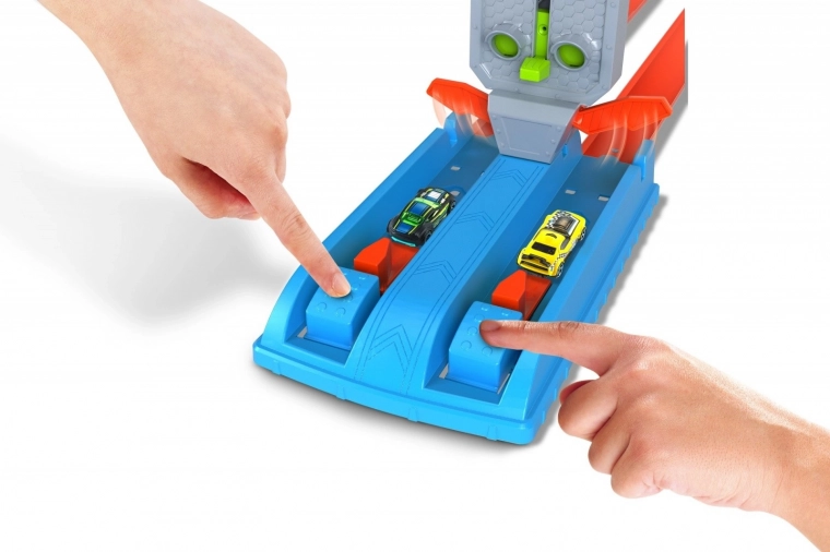 Dvojitý start pro férové závody