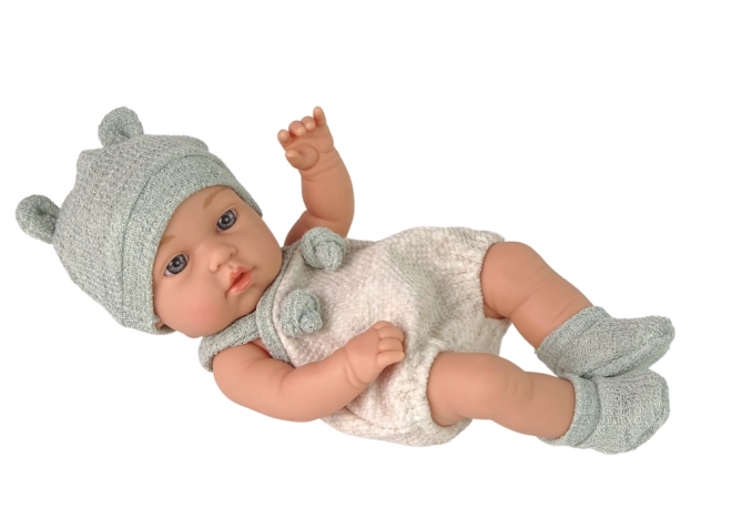 Loutka sladký miminko zelený svetr a čepička 30 cm