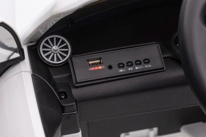 Dětské elektrické autíčko Audi TT RS bílé
