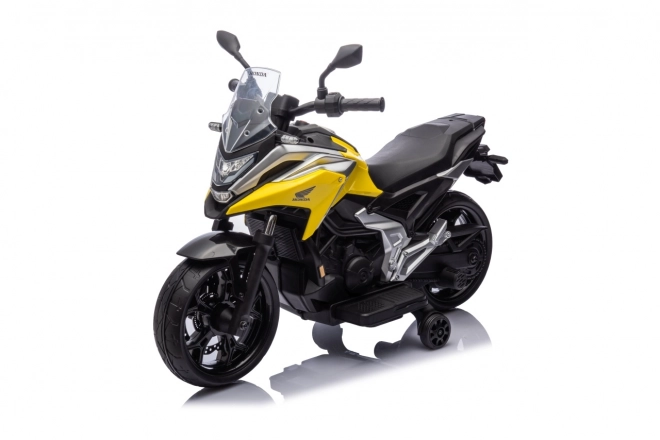 Motocykl Honda NC750X žlutý