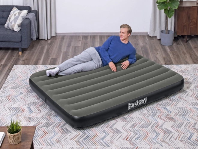 Dvoulůžková nafukovací matrace Queen Tritech od Bestway