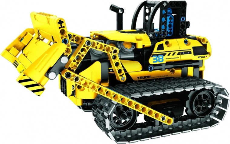 Tři modely v jedné stavebnici